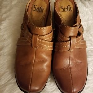 Sofft Brown Leather Clogs Mules Size 7 Slip Ons